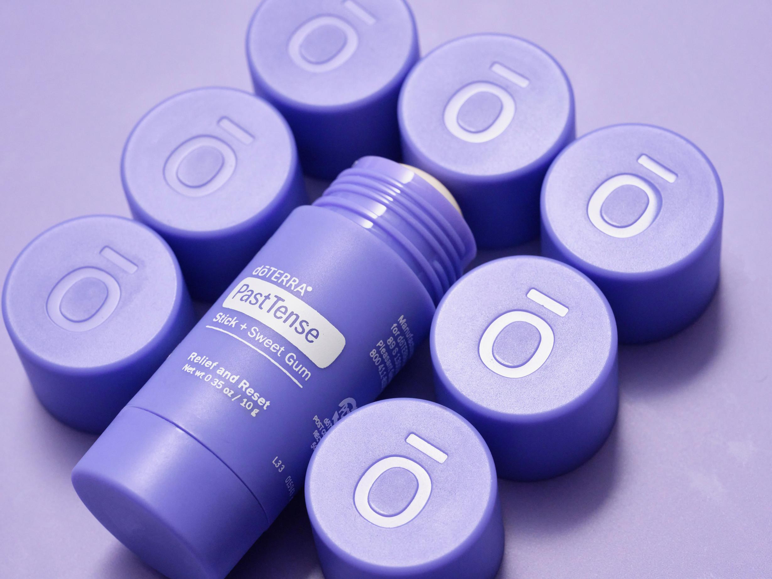 Стик dōTERRA «PastTense Stick + Sweet Gum», 10 г купить с