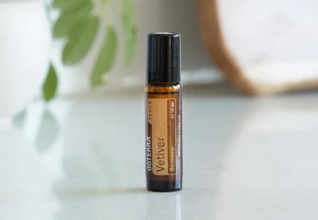 Картинка dōTERRA Touch Ветивер, Vetiver, роллер 10 мл от магазина dōTERRA