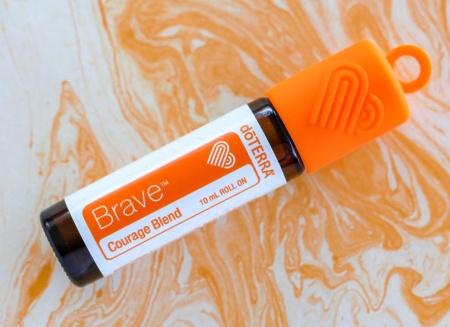 Картинка «Смелость» смесь эфирных масел для придания мужества, doTERRA Brave, роллер 10 мл от магазина dōTERRA