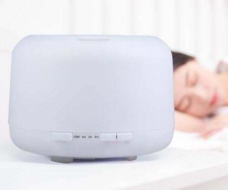 Картинка Диффузор-ночник с пультом ДУ для эфирных масел (500 мл) от магазина dōTERRA